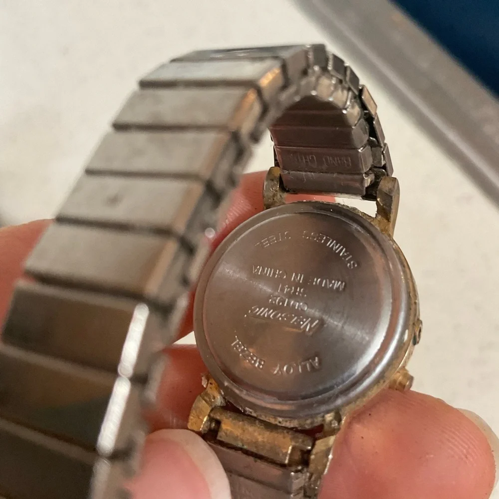 Watches for repair